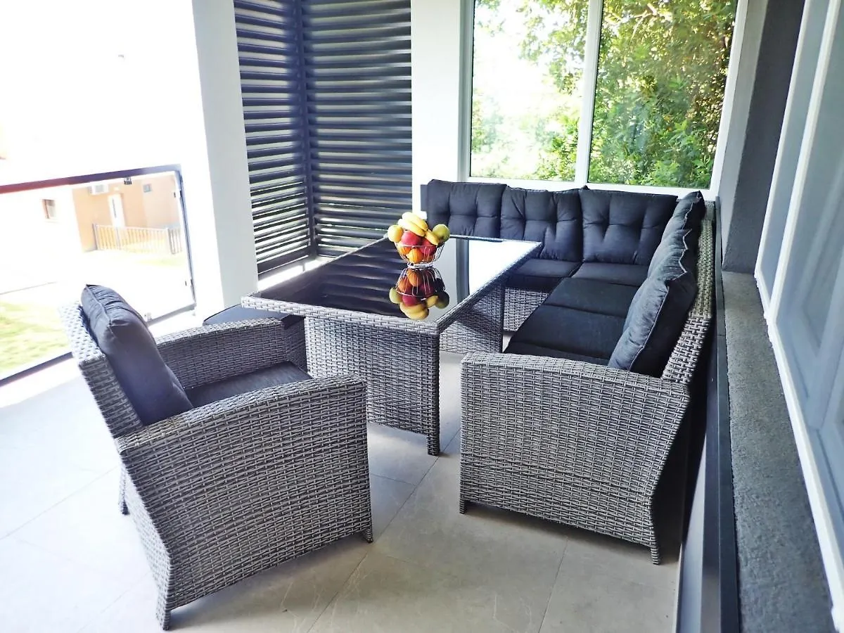 Apartment La Vista Seline 0*,  Croatia
