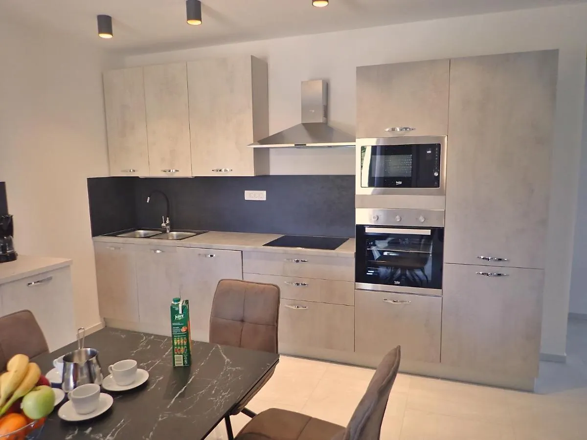 Apartment La Vista Seline Croatia